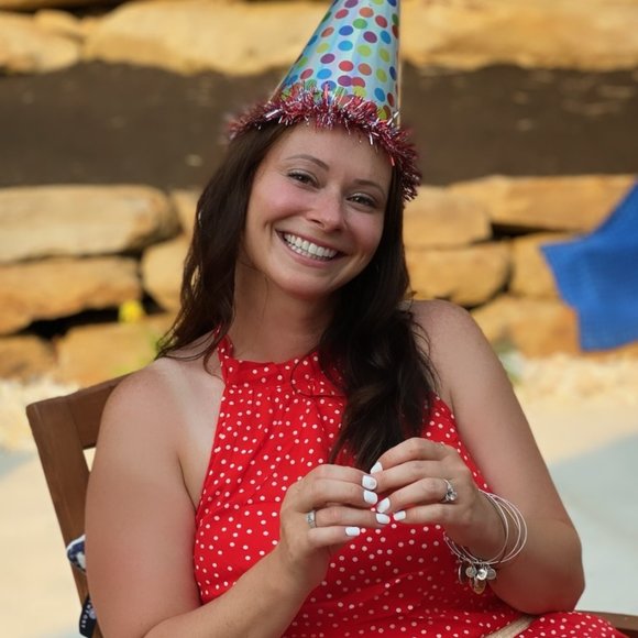 Meet the Posher Other - Meet your Posher, Ashley